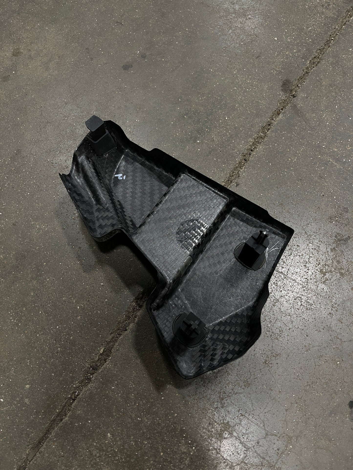 Dry Carbon Fiber ECU/DME Cover (BMW G80 M3 / G82/G83 M4)