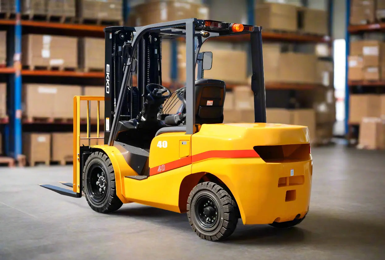 EKKO EK40D | Diesel Forklift | 4 Wheel 8500 lbs Solid Pneumatic Tires
