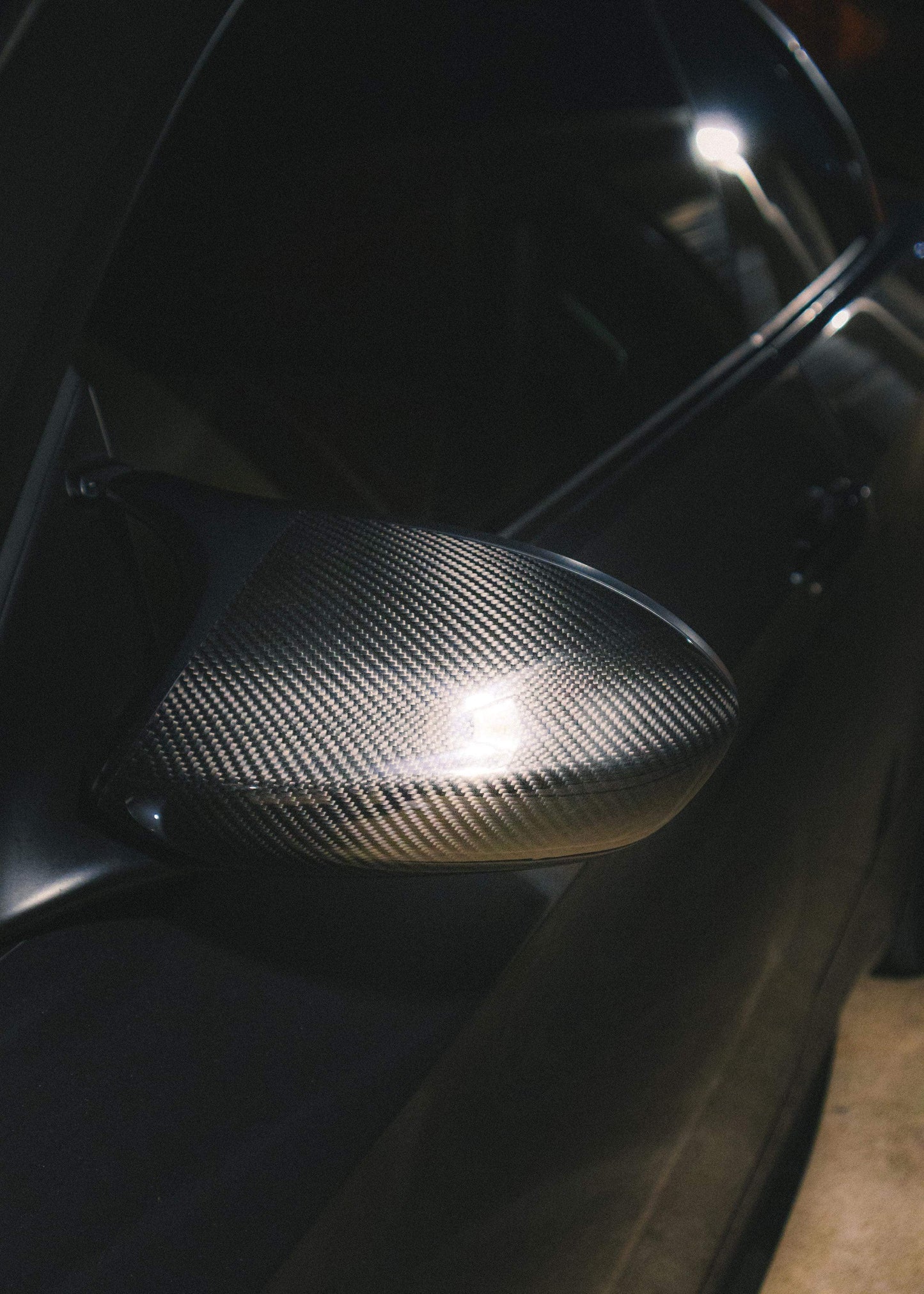 Dry Carbon Fiber Direct Replacement Mirror Covers (BMW E9X M3 / E82 1M)