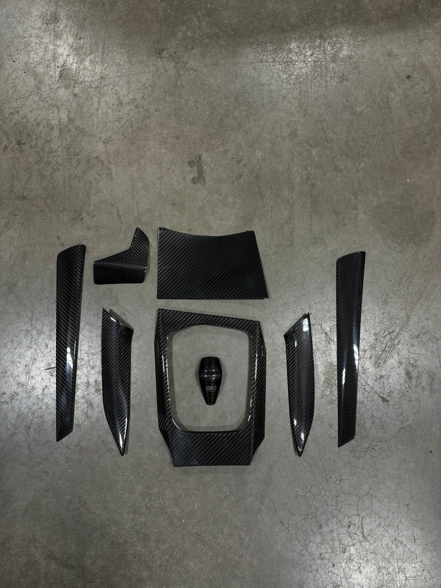 Dry Carbon Fiber Interior Trim Kit Stick On Type PRE-LCI (BMW G20)