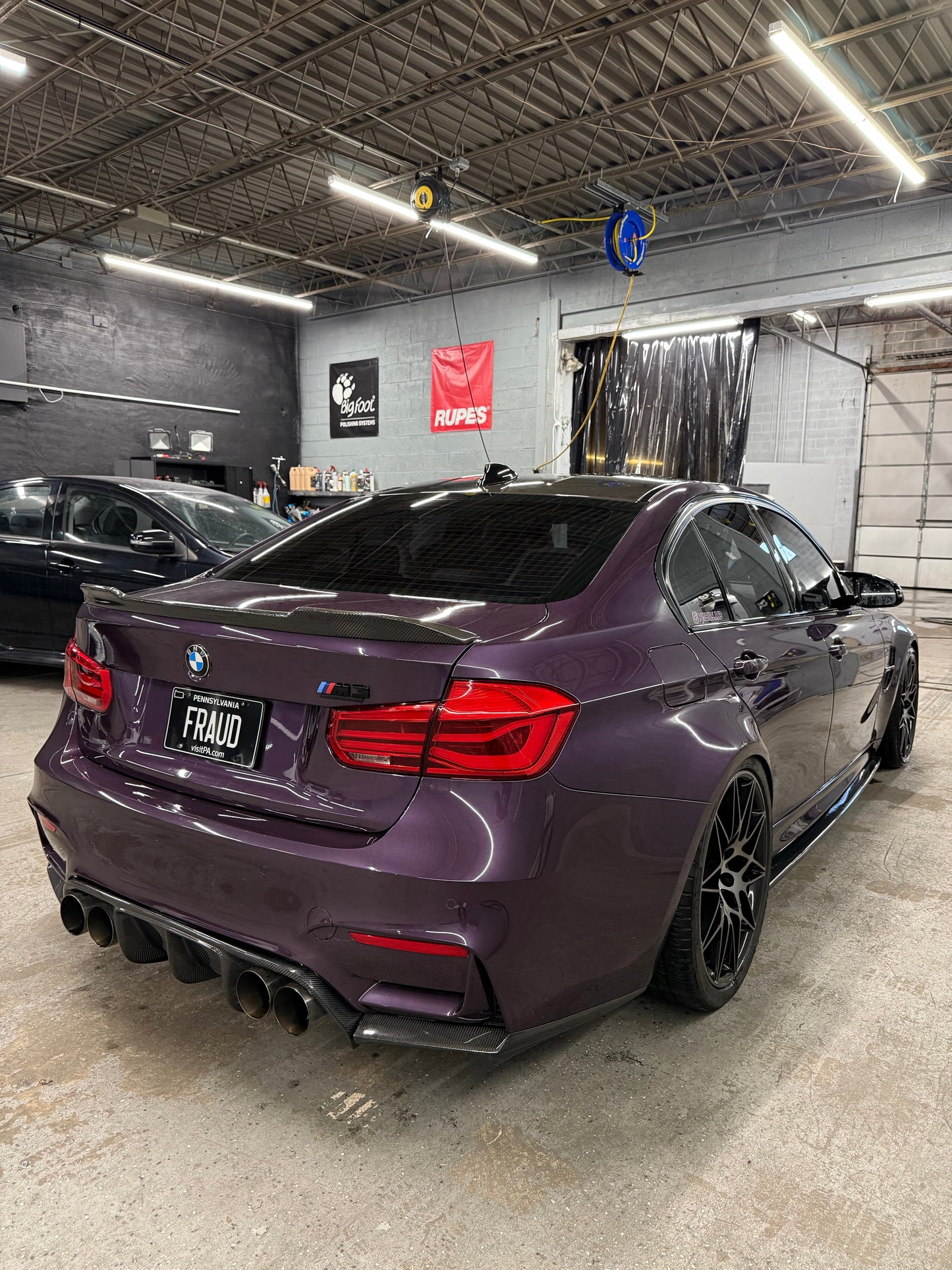 Carbon Fiber V Style Rear Diffuser (F80 M3 | F82/F83 M4)