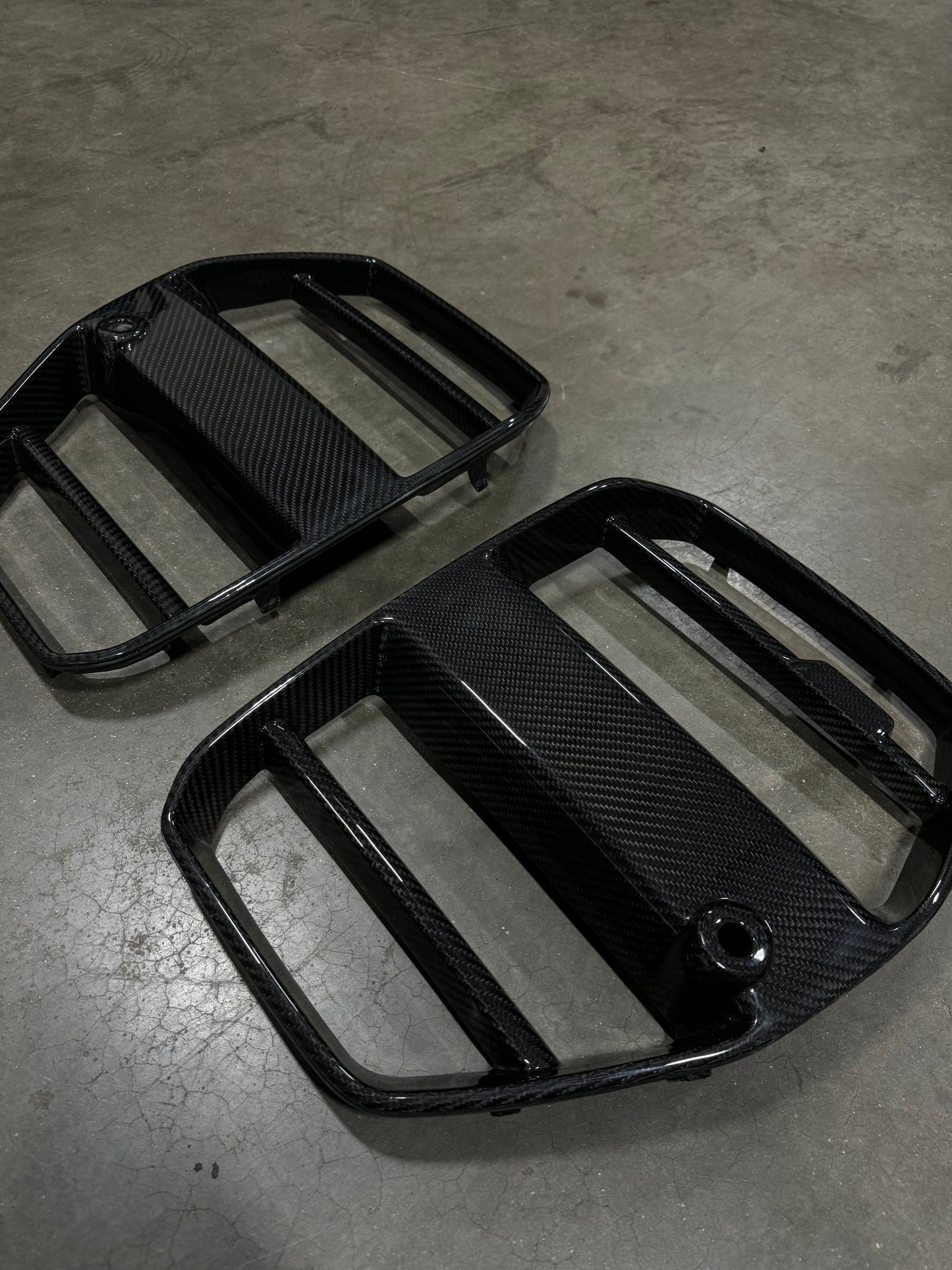 ST Style Dry Carbon Fiber Front Grille Without ACC (BMW G80/G82/G83 M3/M4)