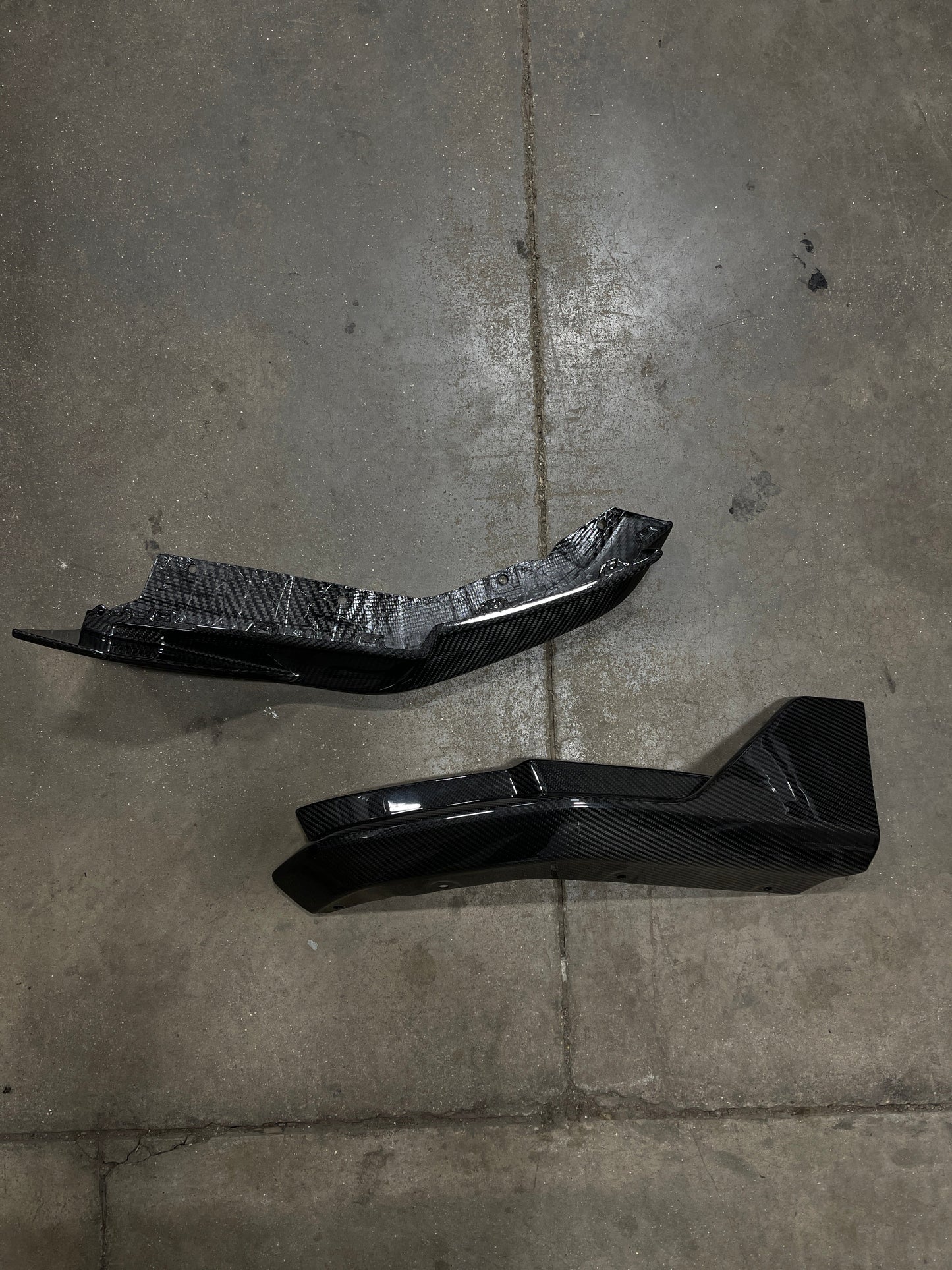 M-Performance Style Dry Carbon Fiber Rear Splitters (BMW G80 M3)