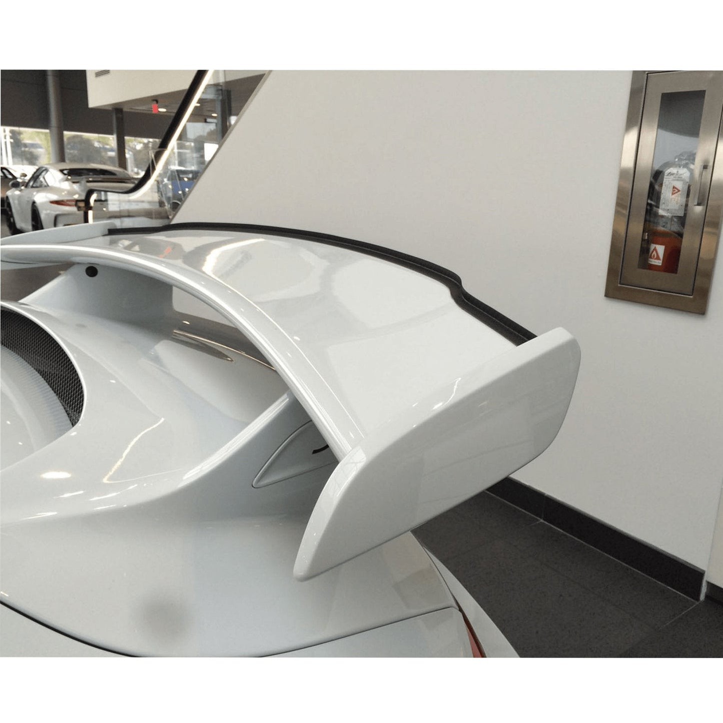 991.1 GT3 Stage 1 Aero Kit (Dive Plane and Gurney)