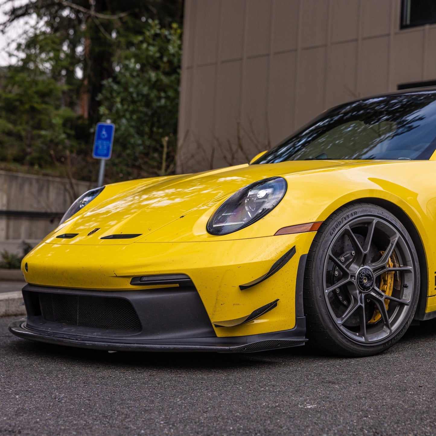 992 GT3 Valkyrie Carbon Splitter