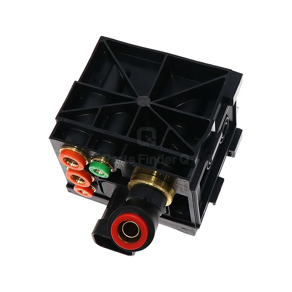 A12-19776-000 | Genuine Freightliner® Parking Air Brake Pressure Unit Switch