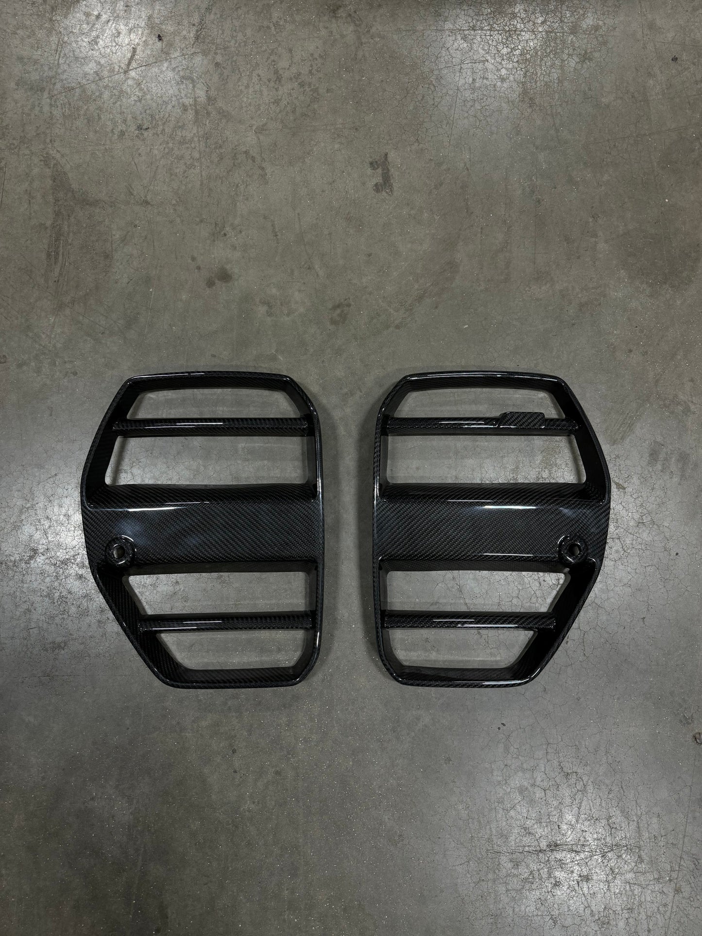 ST Style Dry Carbon Fiber Front Grille Without ACC (BMW G80/G82/G83 M3/M4)