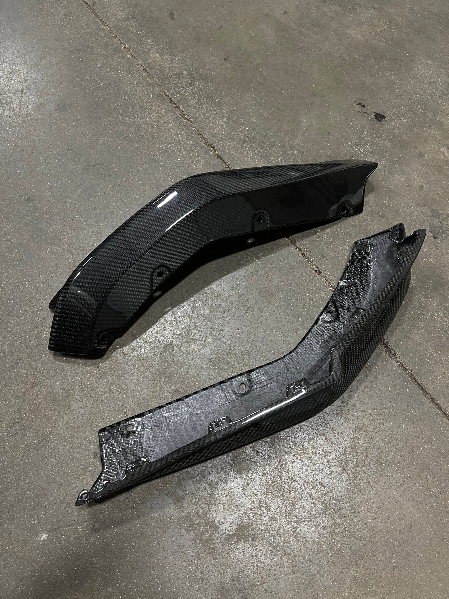 OEM Style Dry Carbon Fiber Rear Splitter (BMW G80 M3)