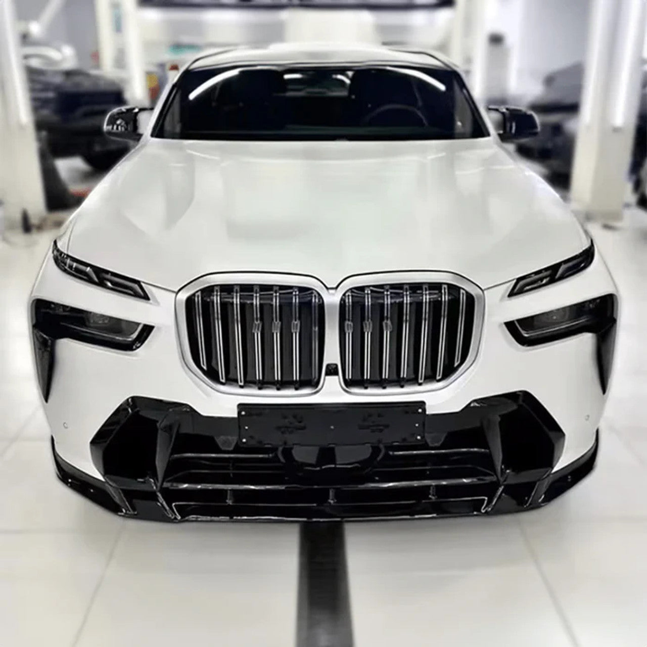 X7 G07 LCI Gloss Black GT Style Front Lip - X7 G07 LCI