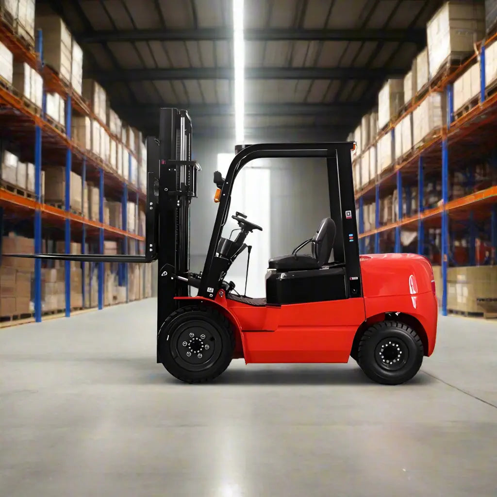 Majorlift M20DP | Diesel Forklift | 4 Wheel 4400 lbs 138″ Lift