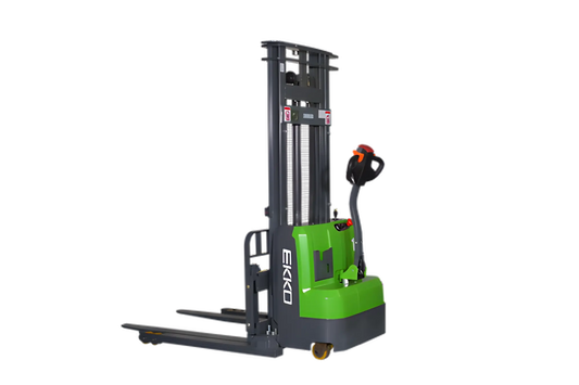 EKKO EB14CS-138Li | Electric Pallet Stacker | 138" Lift, 3000 lbs