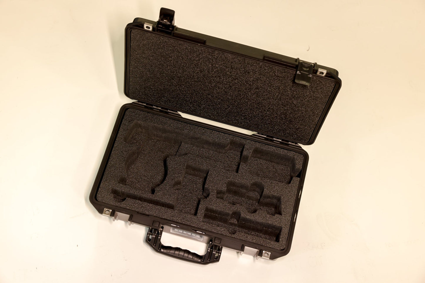 Hytorc LION Gun - Center Lock Removal and Torque System